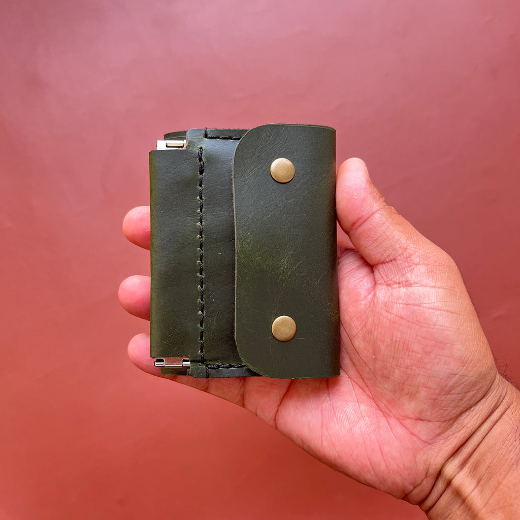 The KissClip wallet